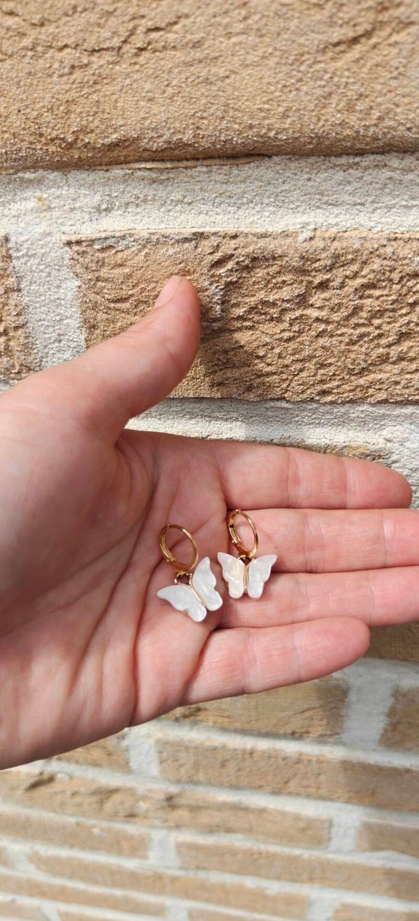 🦋 RVS Vlinderoorbellen – Nikkelvrij – Goudkleurig