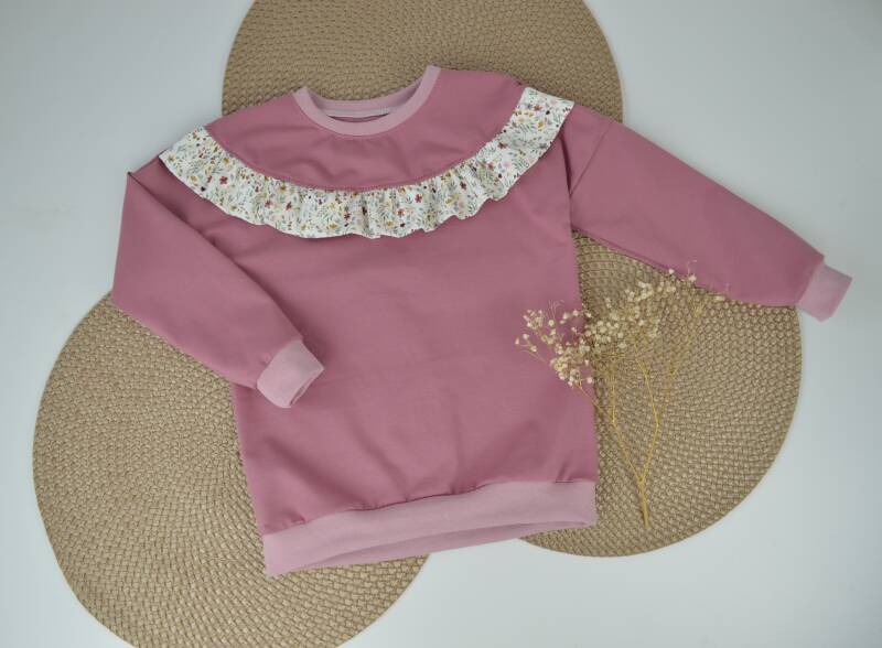 Pullover Rüsche Gr. 116