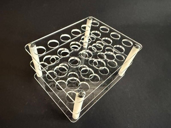 Reagenzglasgestelle aus glasklarem Kunststoff