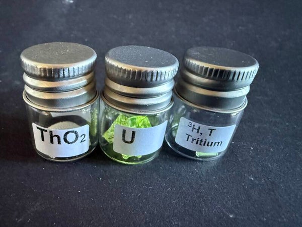 Elementwürfel-Set: Radioaktive Elemente: Tritium, Thorium, Uran