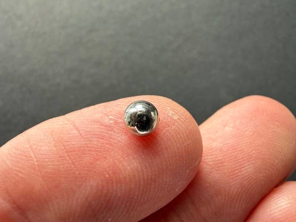 Rhodium >99,95%, Schmelzperlen