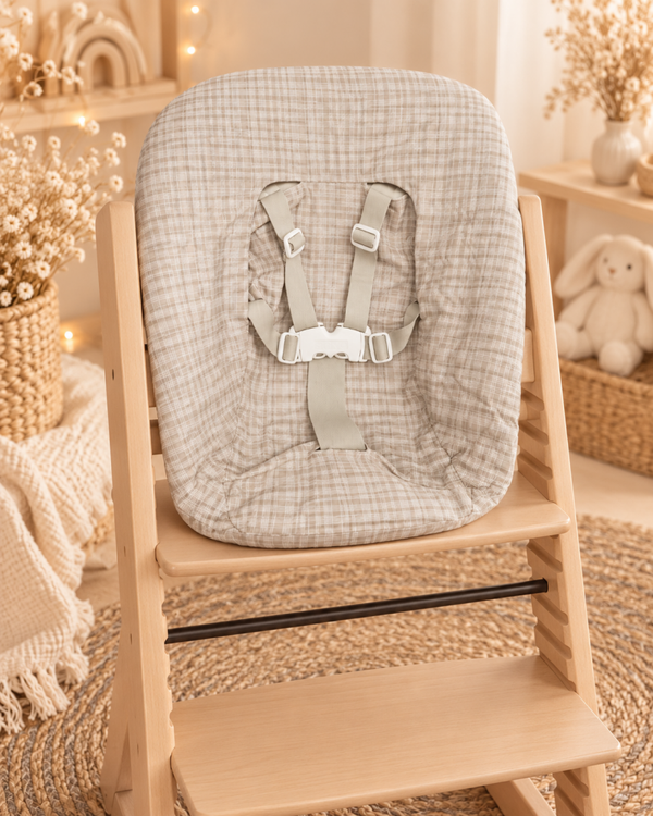 Stokke Newbornaufsatz in beige