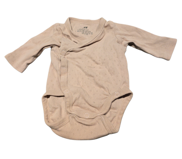 Babybody rosa Lochmuster 50