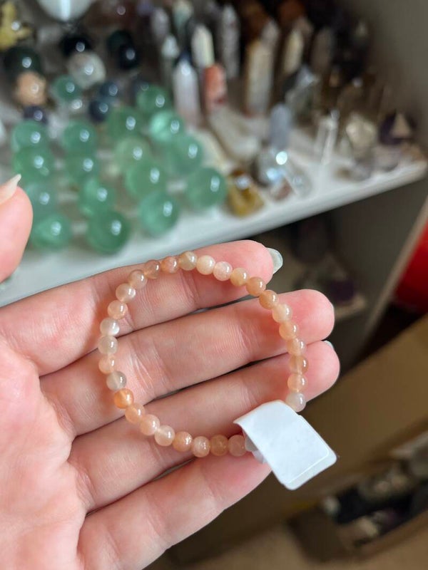 Perzik maansteen armband kids