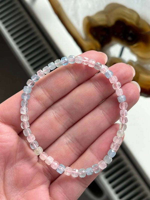 Beryl facet geslepen armband