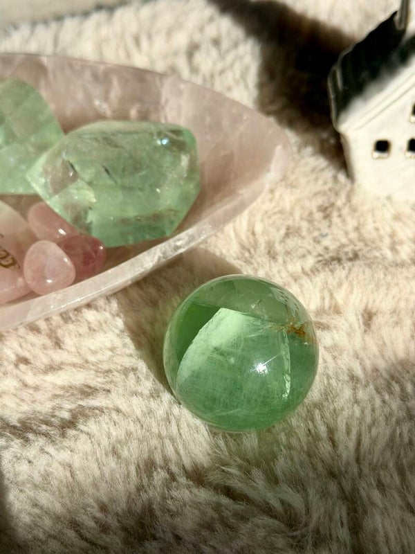 Groene fluoriet bol nr. 11