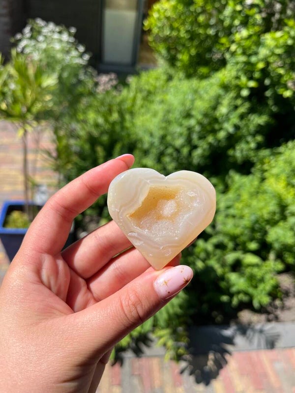 Agaat met druzy hart nr. 4