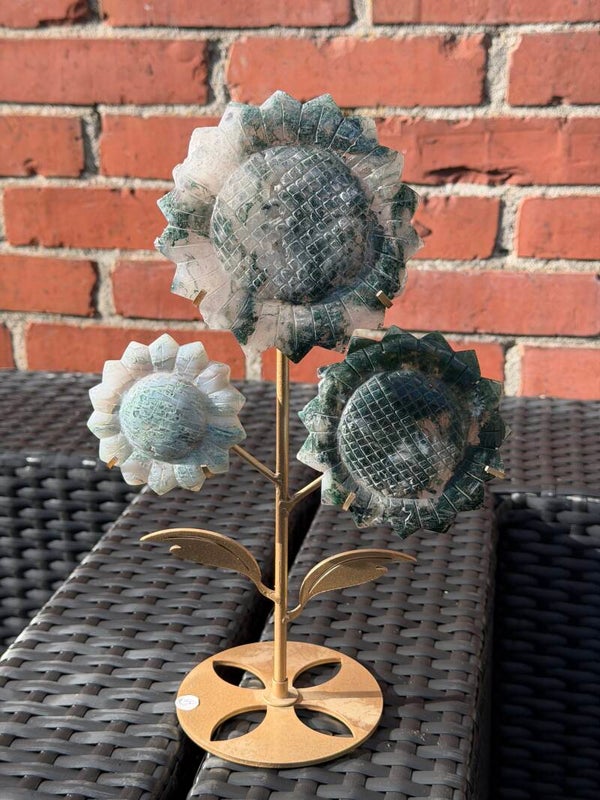 Mosagaat bloemen op standaard