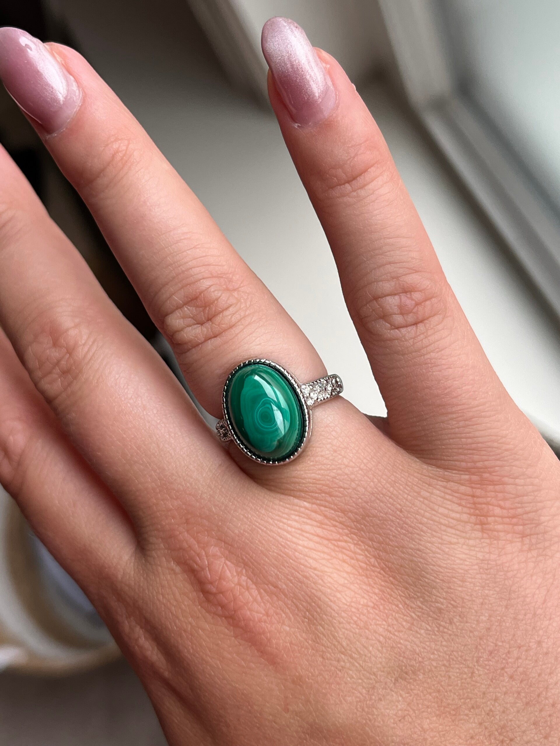 Malachiet ring zilverkleurig