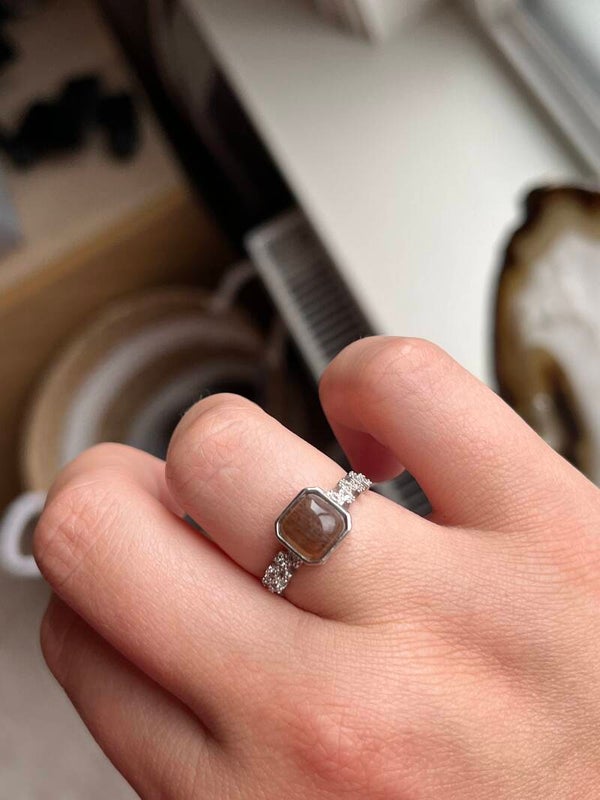 Zonnesteen ring zilverkleurig