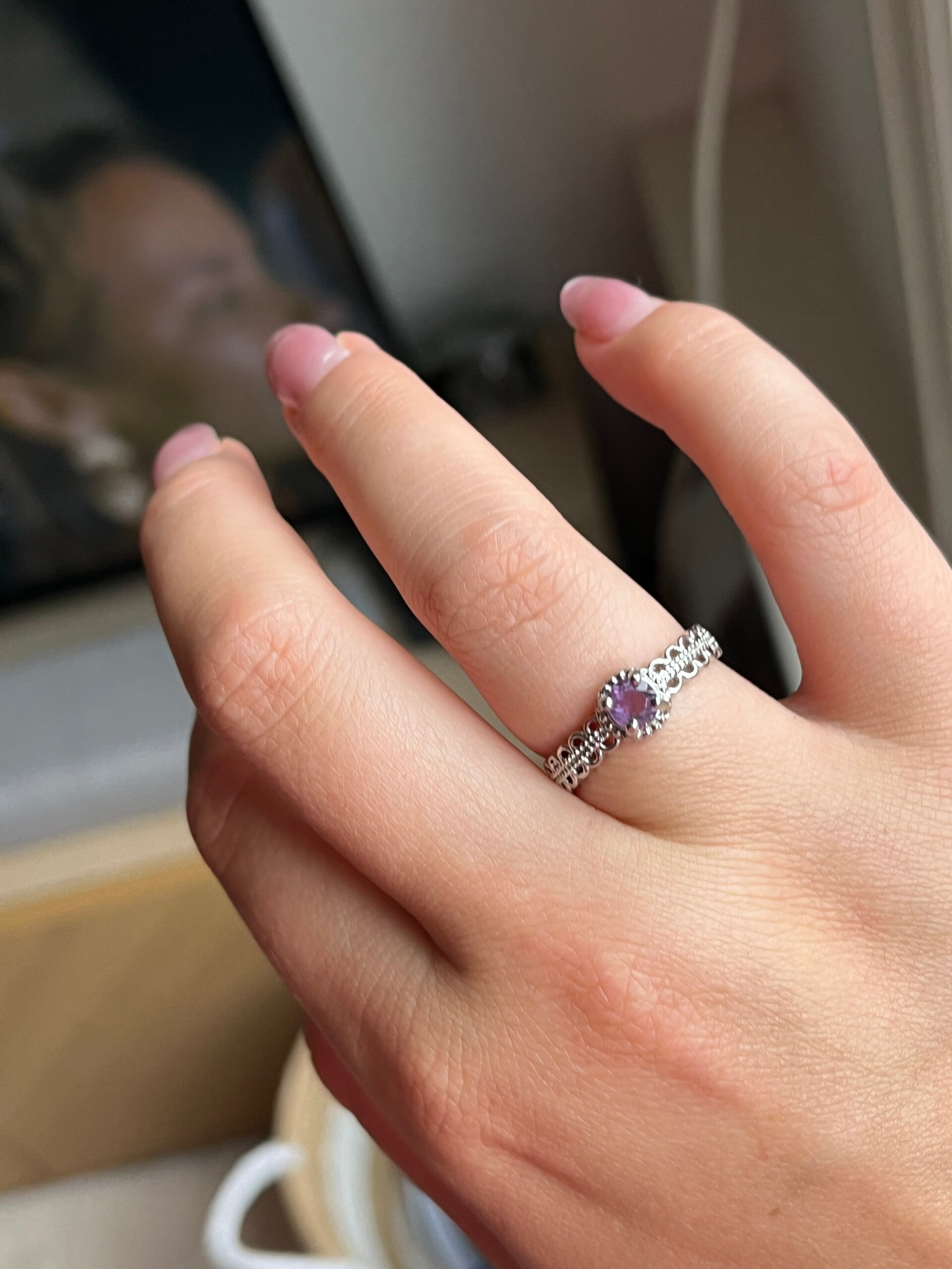 Amethist ring zilverkleurig
