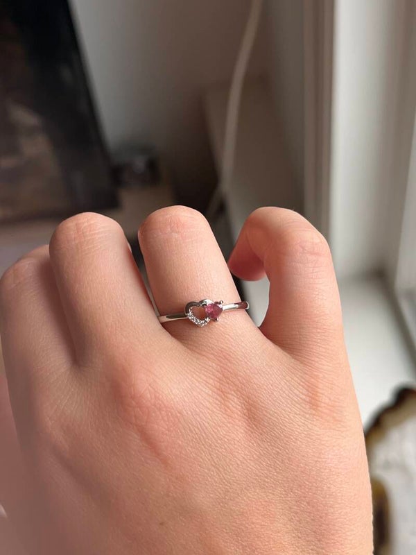 Roze toermalijn ring zilverkleurig