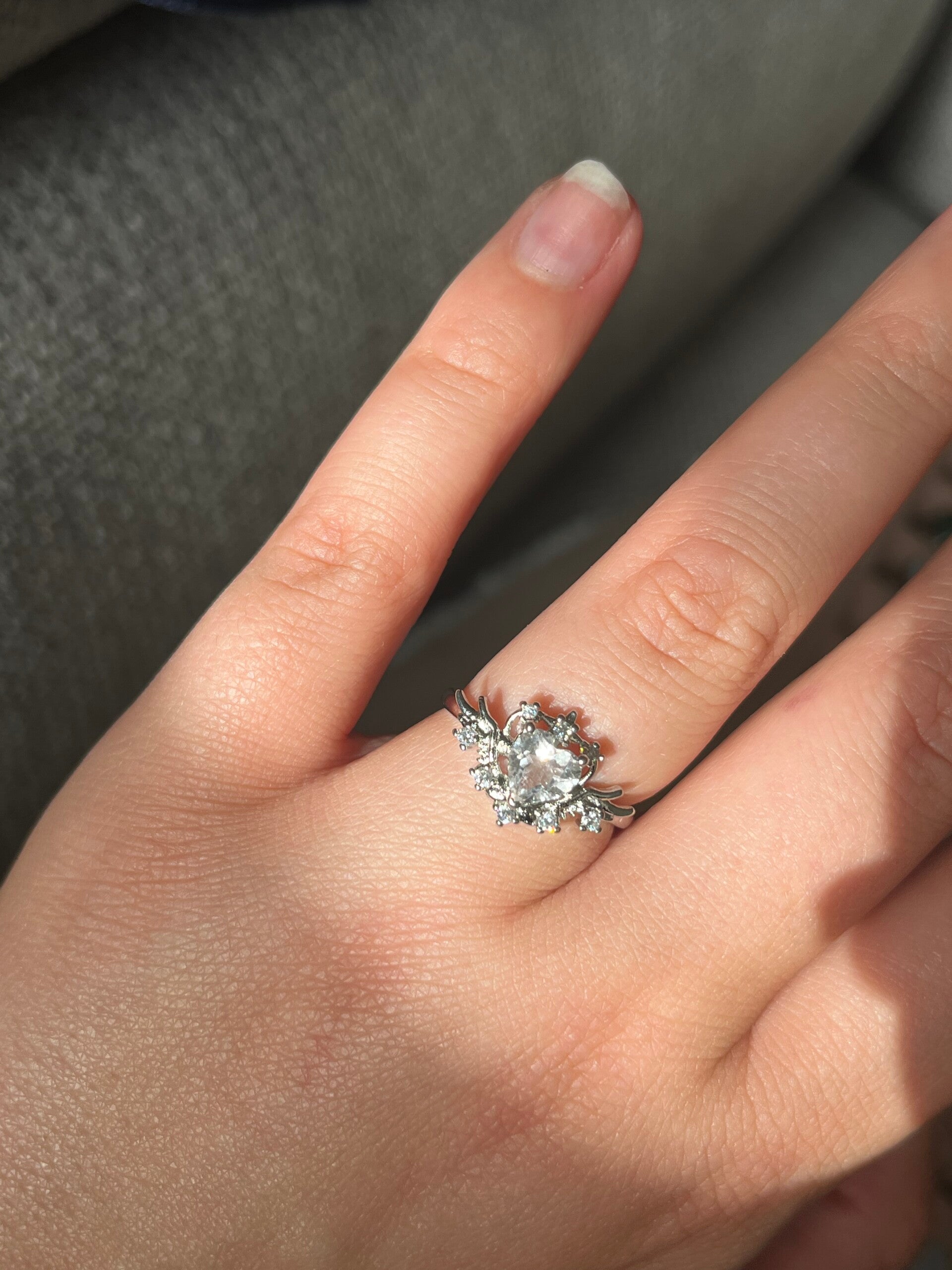 Clear Quartz ring hartvormig zilverkleurig
