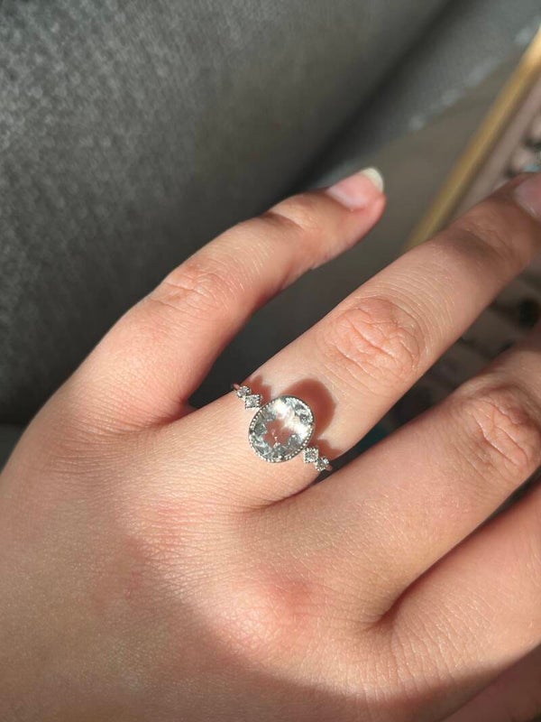 Clear Quartz ovaal ring zilverkleurig