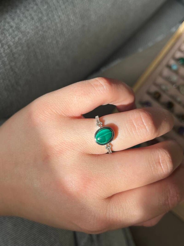 Malachiet ring zilverkleurig