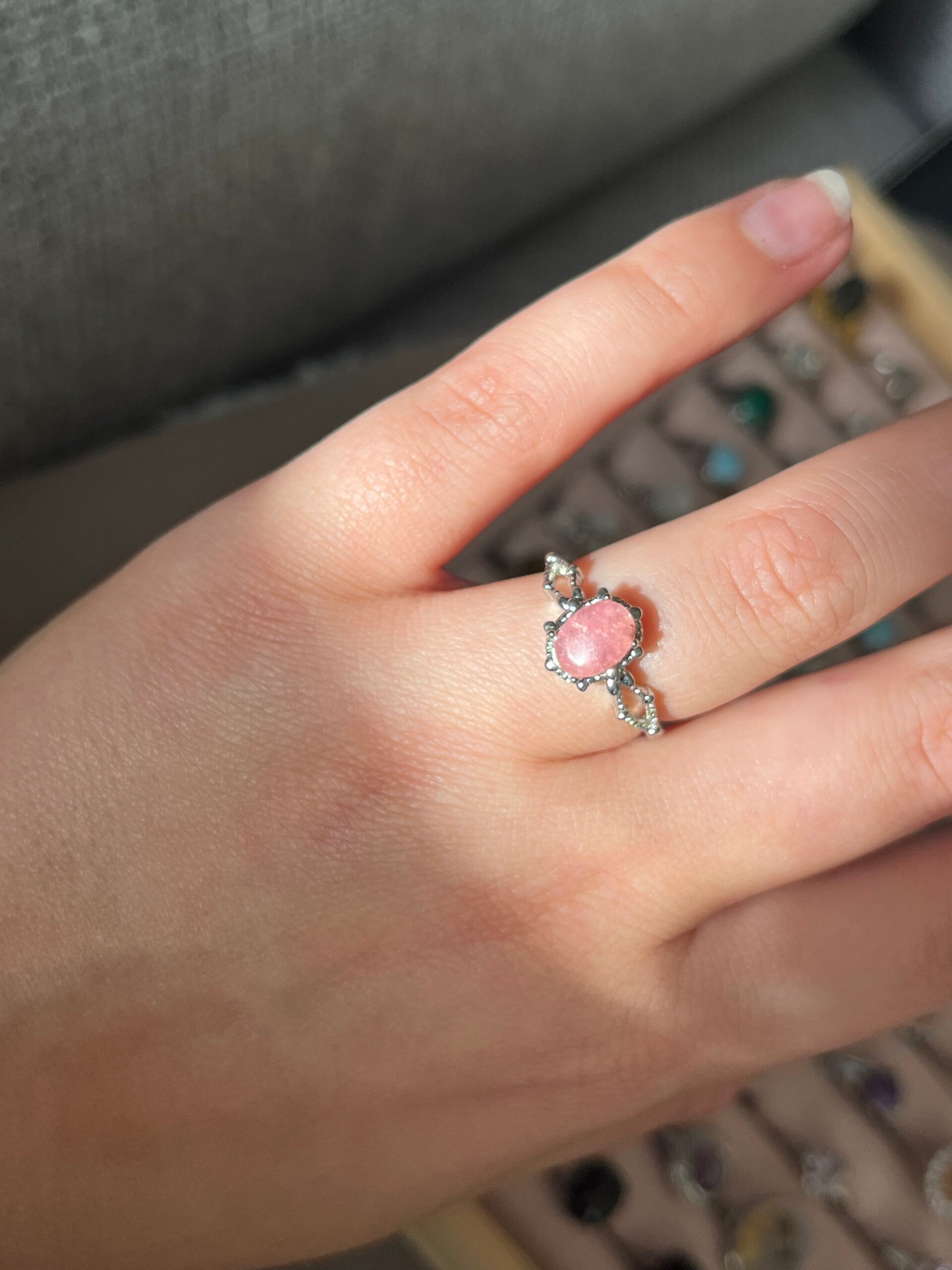 Rhodochrosiet ring zilverkleurig