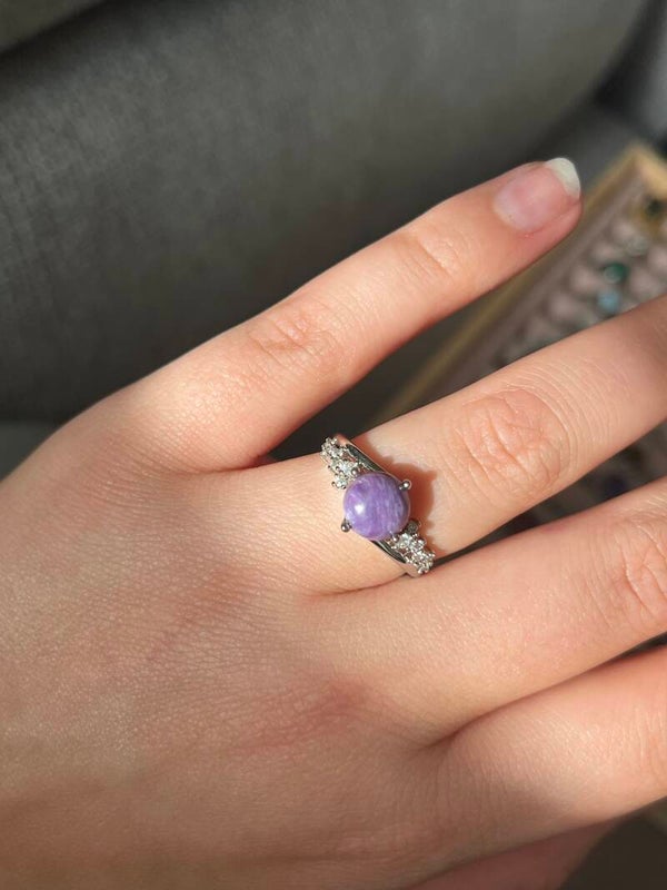 Charoiet ring zilverkleurig
