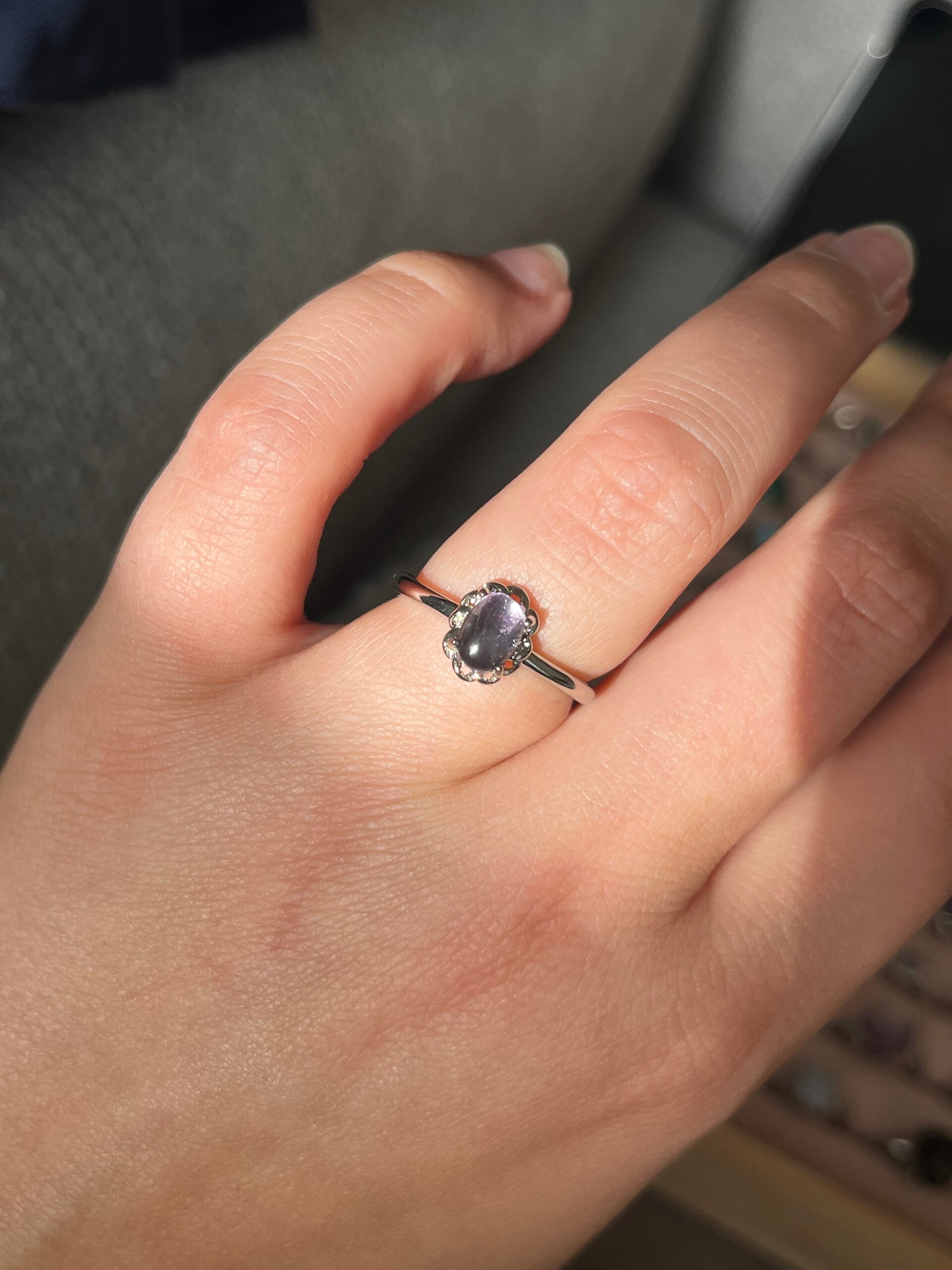 Amethist ring zilverkleurig