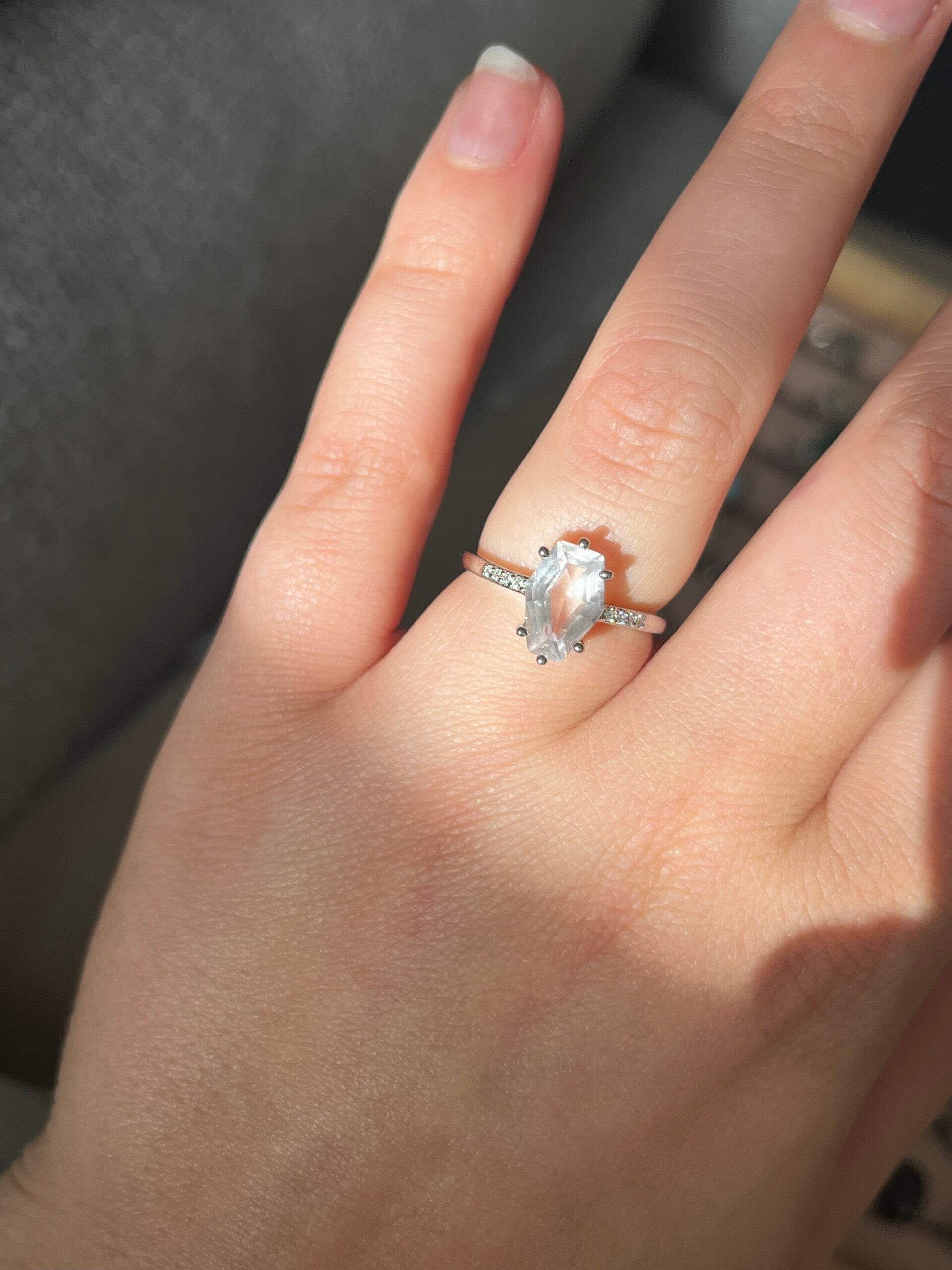 Rozenkwarts ring zilverkleurig