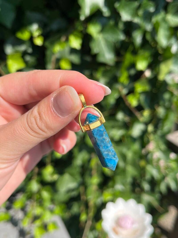 Blauwe apatiet hanger