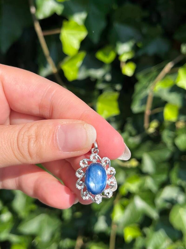 Blauwe kyaniet hanger