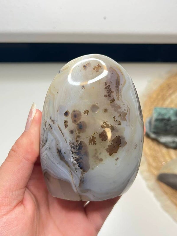 Dendriet agaat sculptuur