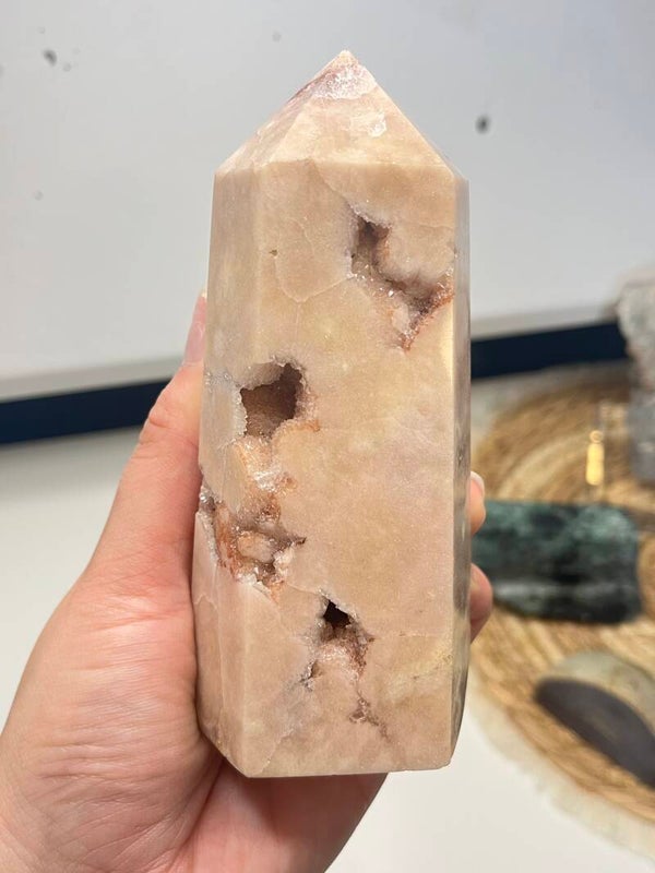 Roze chalcedoon toren nr. 2