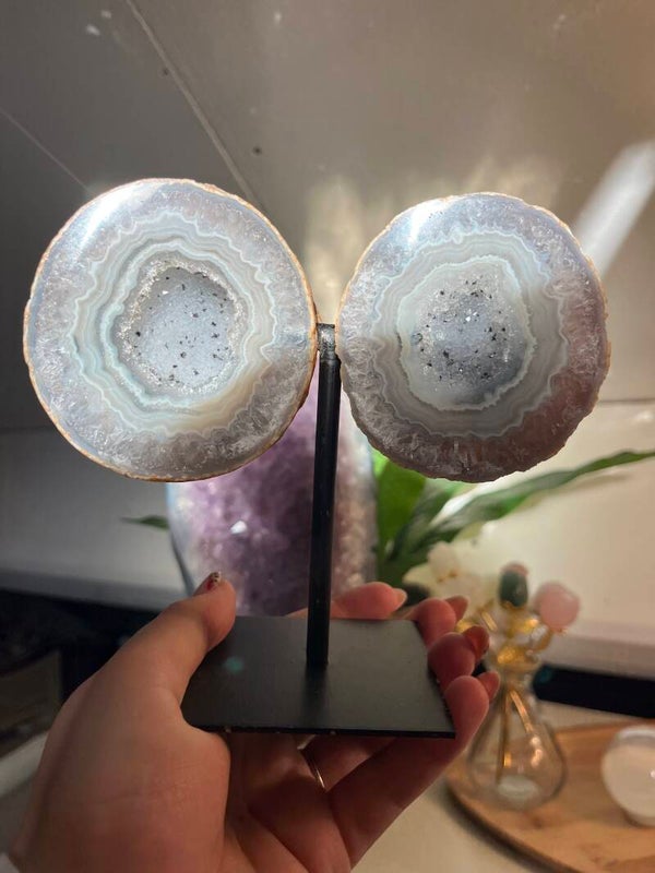 Agaat geode vlinder op standaard