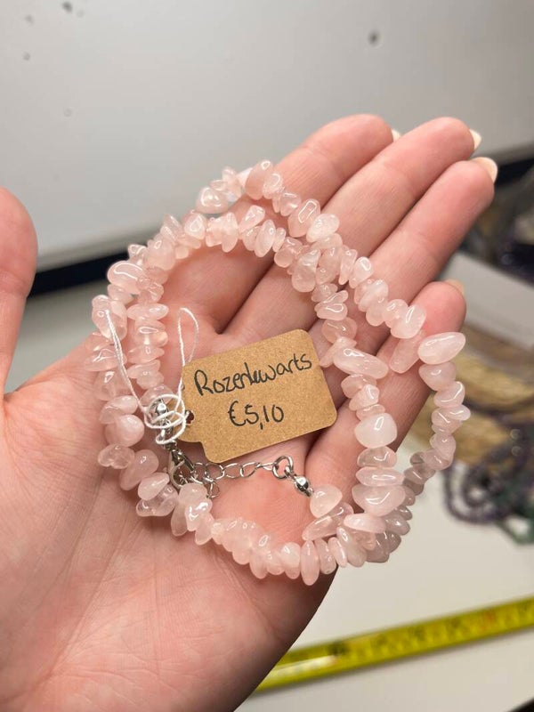 Rozenkwarts ketting