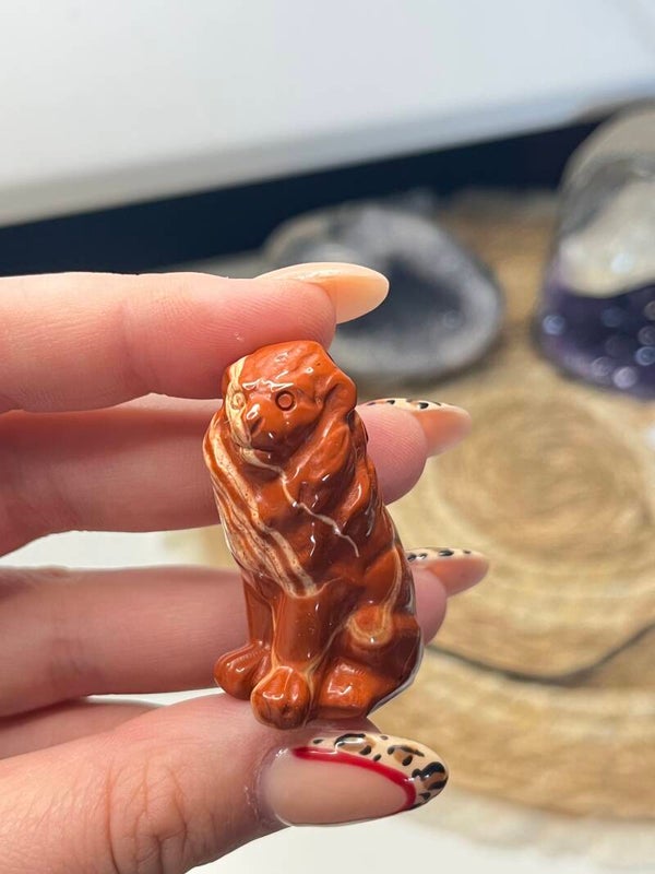 Rode jaspis leeuw nr. 1