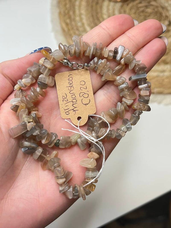 Grijze maansteen ketting