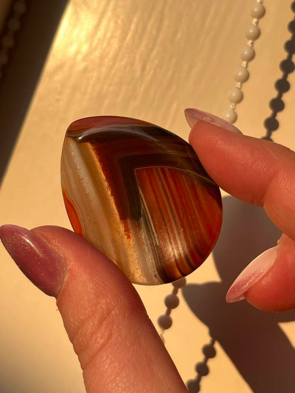 Carneool worry stone