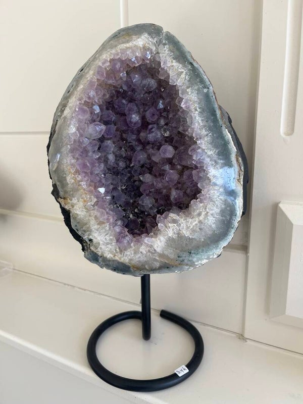 Amethist op standaard