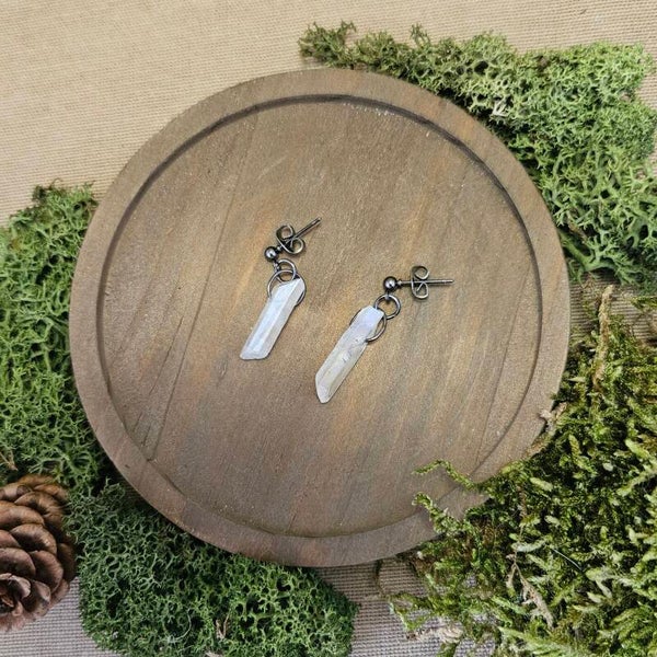 Aura Quartz & Gunmetal