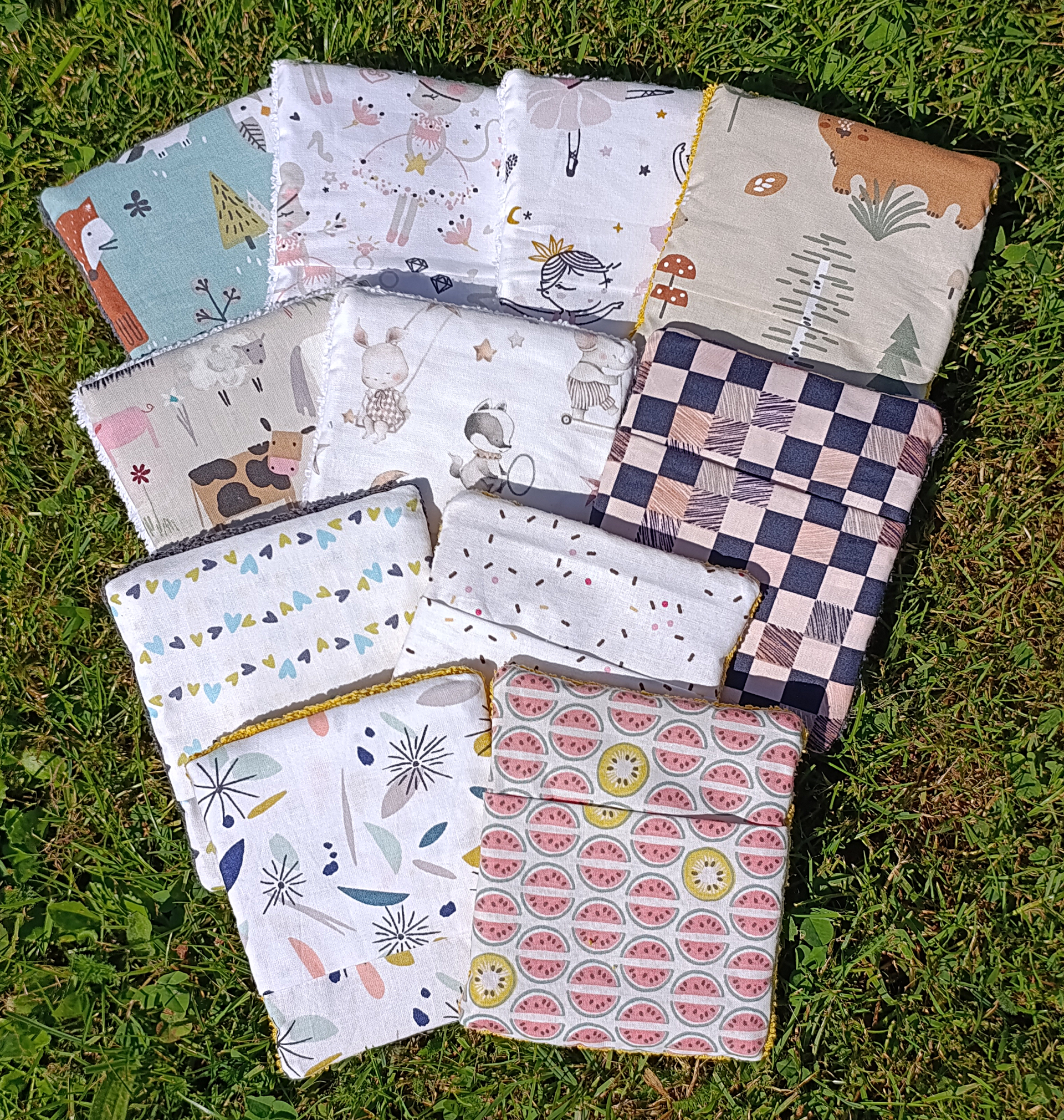 Débarbouillette toute douce avec passe doigt - pour bébé, toilette ou démaquillage