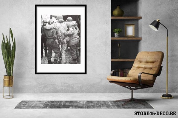 Vintage Arm Print Soldiers WO II