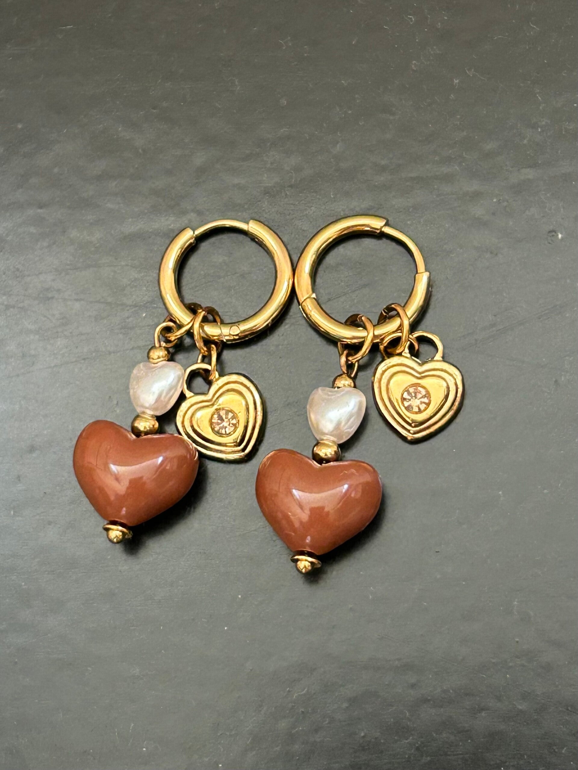 Choco heart earrings