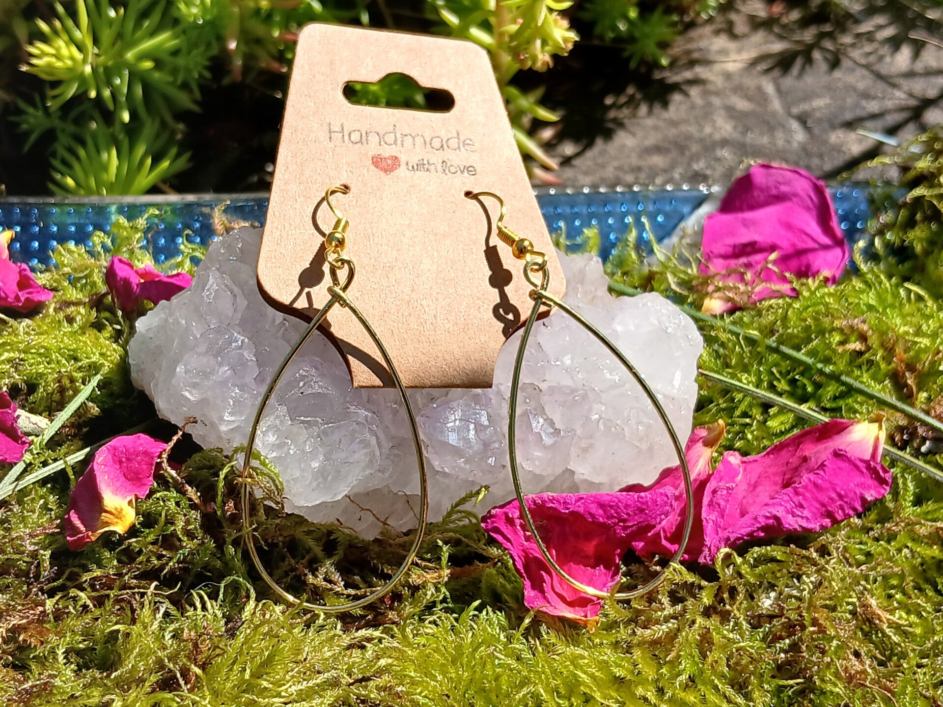 Wire Tear Drop Earrings