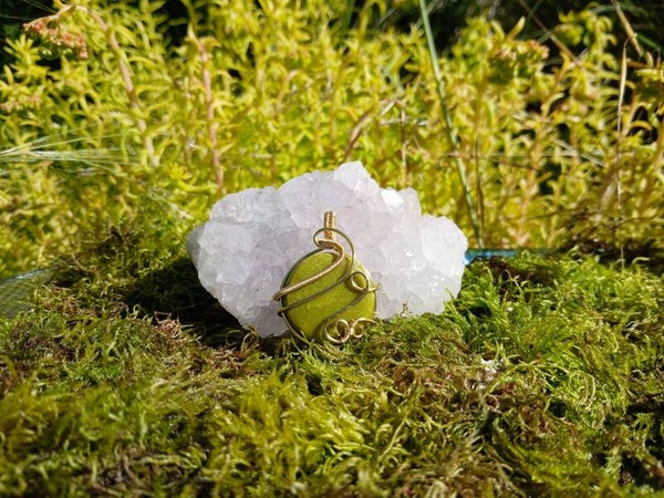 Green Opal Circle Pendant