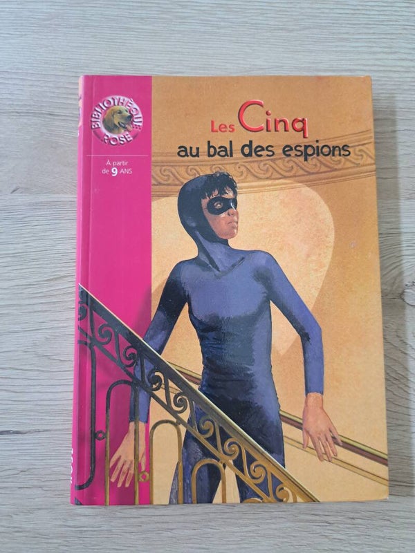 Les Cinq au bal des espions