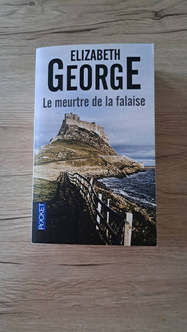 Elizabeth George - Le meurtre de la falaise