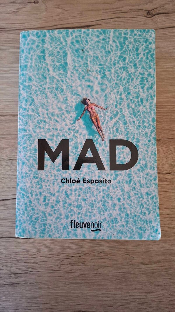 Chloé Esposito - Mad