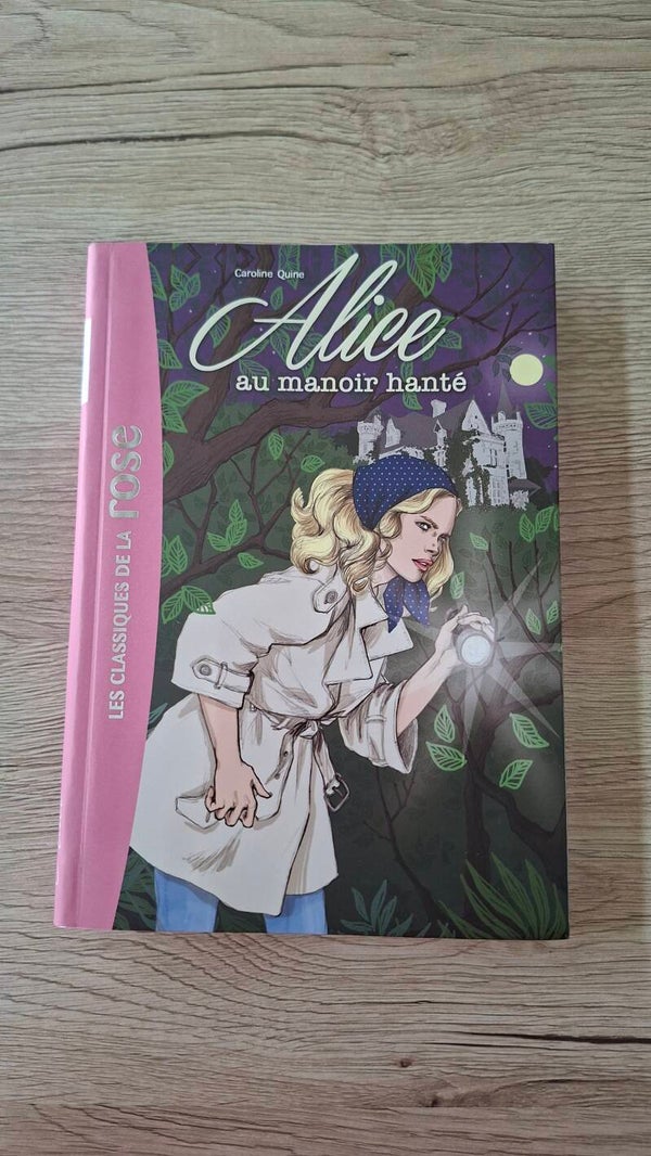 Alice au manoir hanté