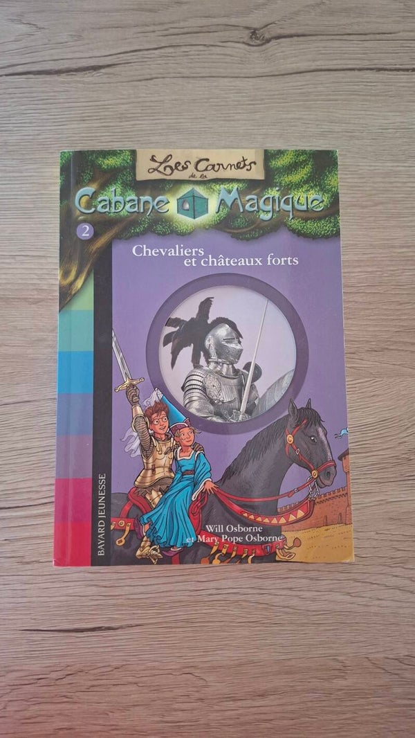 Les carnets de la cabane magique - Chevaliers et châteaux forts