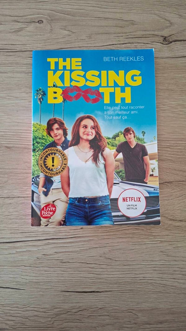 Beth Reekles - The kissing booth