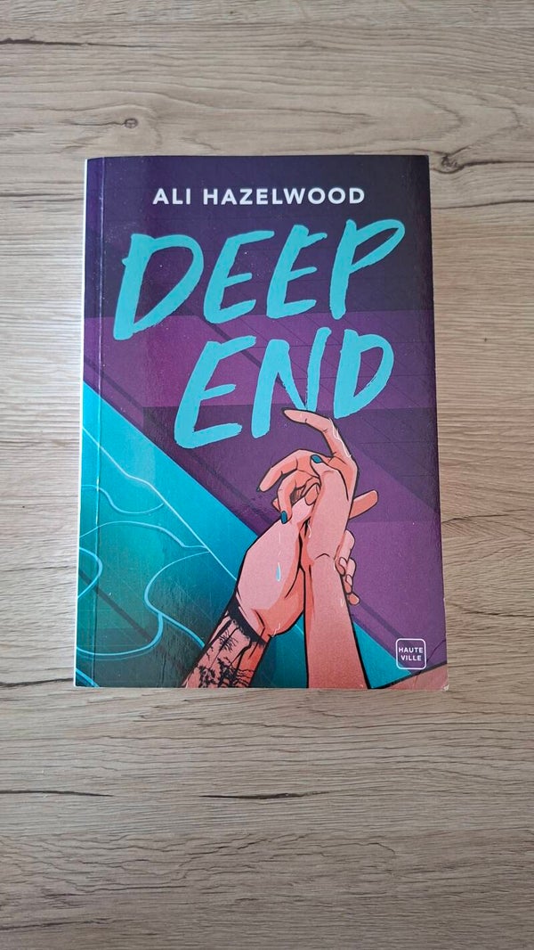 Ali Hazelwood - Deep end