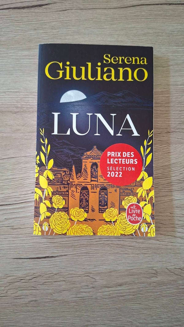 Serena Giuliano - Luna