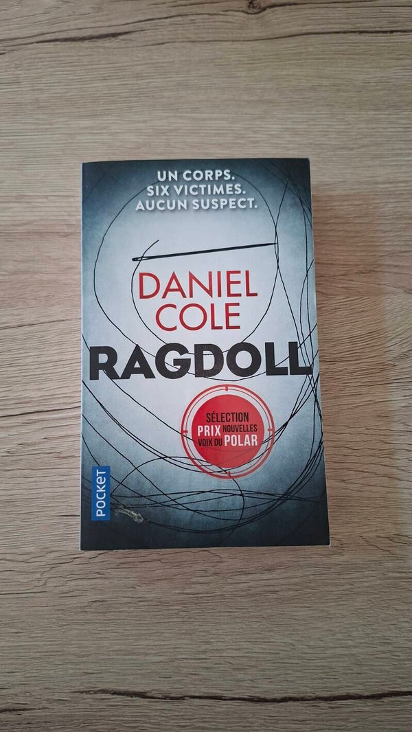 Daniel Cole - Ragdoll