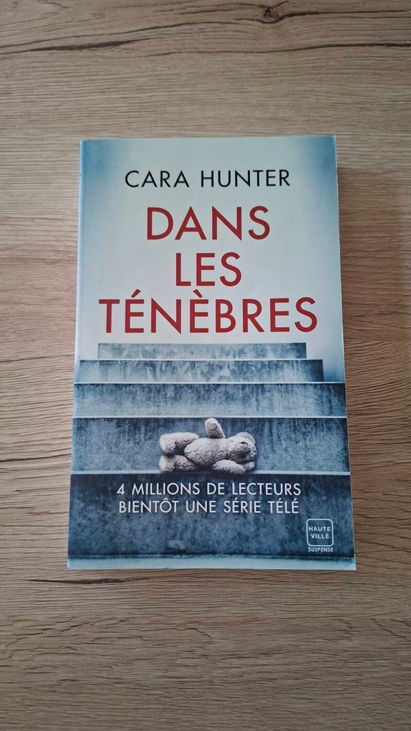 Cara Hunter - Dans les ténèbres