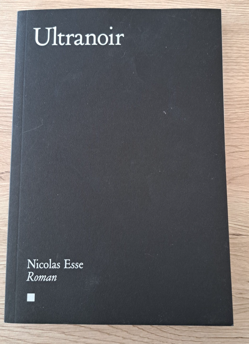 Nicolas Esse - Ultranoir